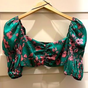 Zara cropped dressy top with puffy sleeves